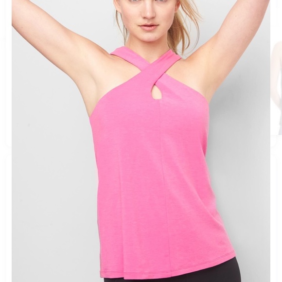 GAP Tops - GapFit Keyhole Breathe Tank NWOT